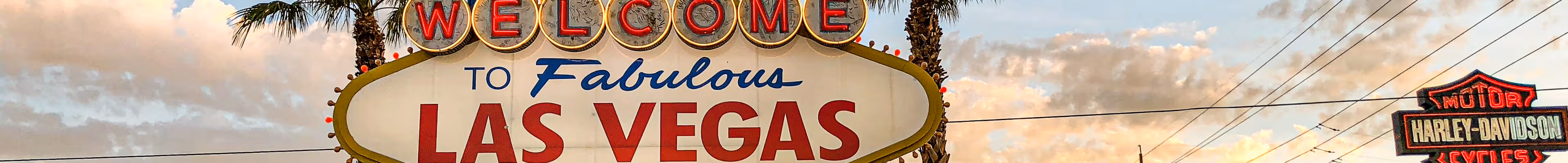 Las Vegas welcome sign at sunset
