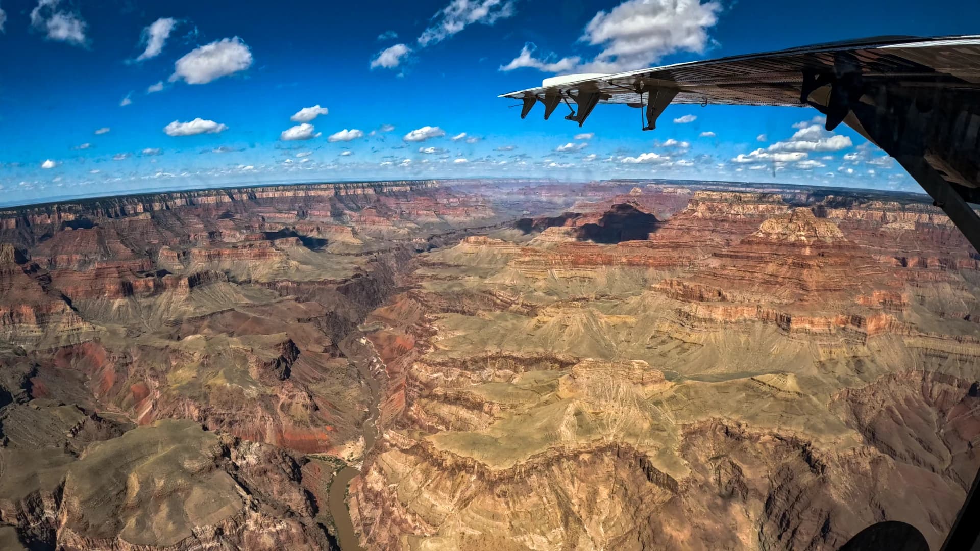 Air Tours