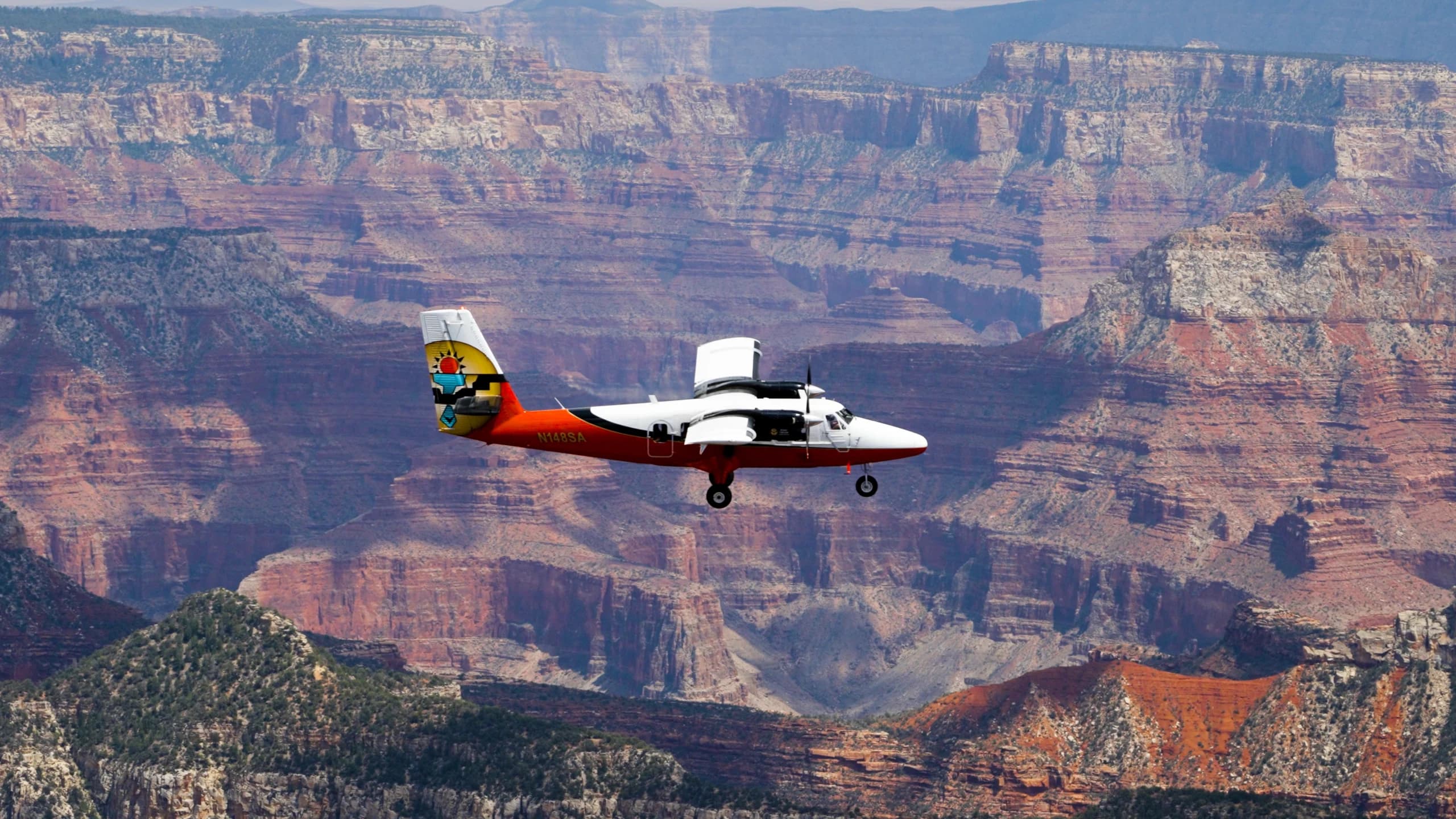 Grand Canyon Explorer with Hummer